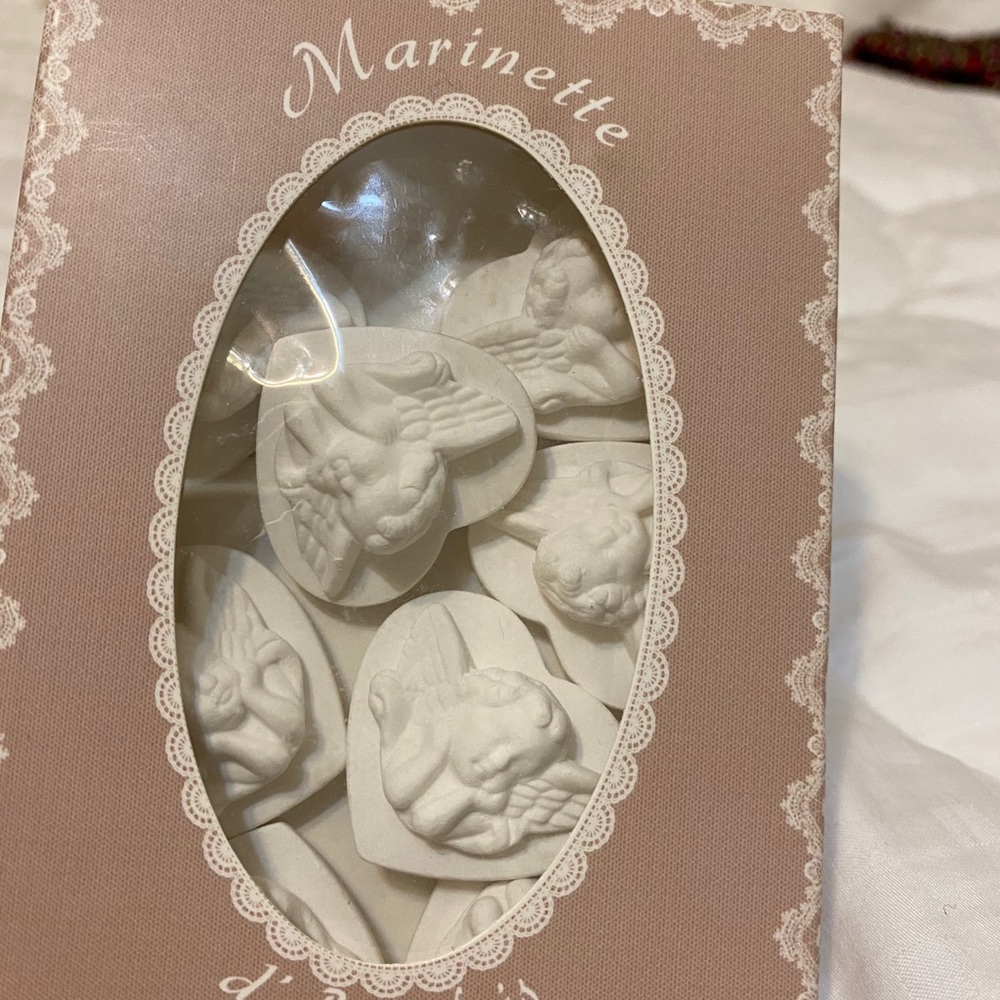 French Closet freshener - Picture 2 of 5